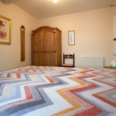 Vas' House York