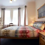 Vas' House York