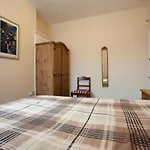 Holiday home Vas' House *